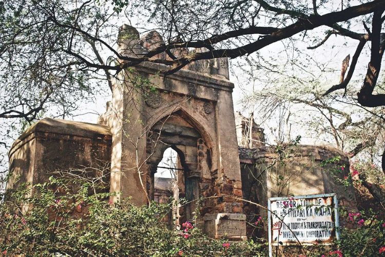 Mystery Behind Bhuli Bhatiyari Ka Mahal