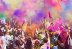 Best Places to Celebrate Holi in Delhi