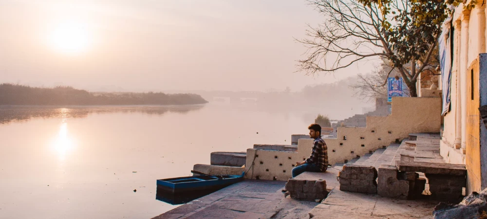 Yamuna Ghat: The Best Place for Sunrise & Photography