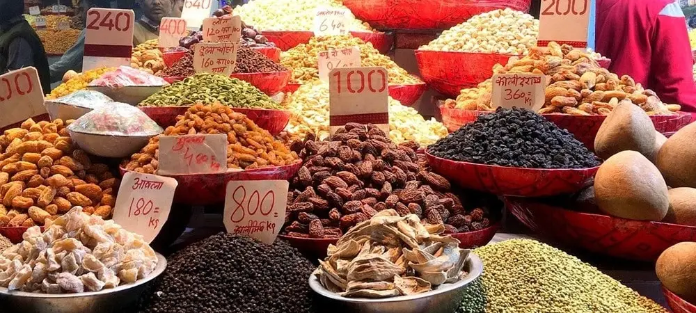 Inside the Bustle of Khari Baoli Asia’s Largest Spice Market
