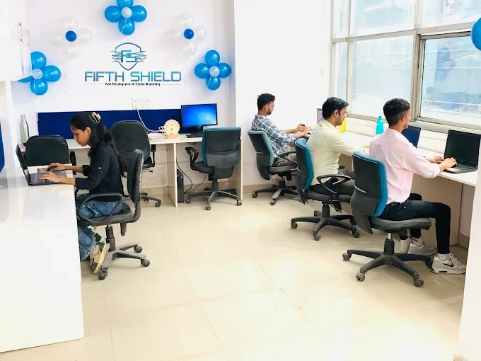 fifth shield team